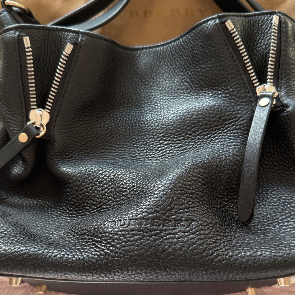 Burberry Maidstone Black Leather Bag - Picture 3 of 17
